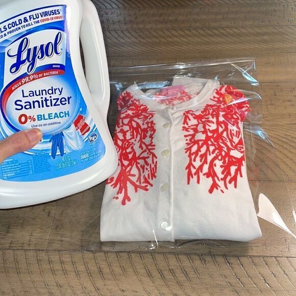 Coral 🪸 Button up Cárdigan in White Hot Coral Red ✈️🌴 Vacation ready! - Picture 12 of 17